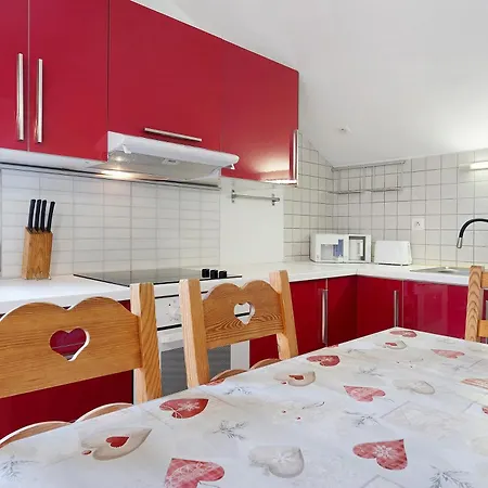 Aime Apartment
